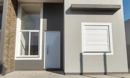 Casa com 2 quartos à venda na Avenida Vinte de Setembro, Centro, Guaíba