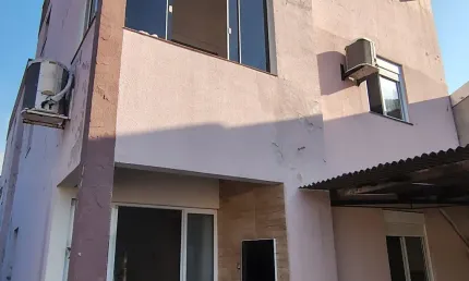 Lindo apartamento no  térreo á venda no Bairro Parque florida