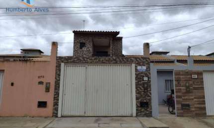 Village com 3 dormitórios à venda, 160 m² por R$ 330.000,00 - Felícia - Vitória da Conquista/BA