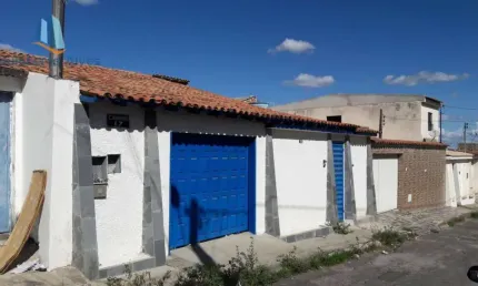 Casa com 4 dormitórios para alugar por R$ 1.052,00/mês - Bateias - Vitória da Conquista/BA