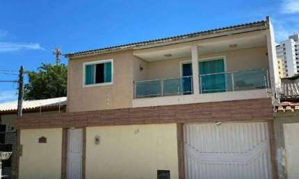 Casa com 3 dormitórios à venda, 125 m² por R$ 600.000,00 - Candeias - Vitória da Conquista/BA