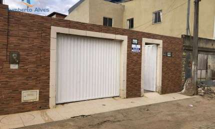 Casa com 3 dormitórios para alugar, 110 m² por R$ 884,00/mês - Zabelê - Vitória da Conquista/BA