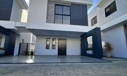 Casa com 3 dormitórios à venda, (pavimento térreo mobiliado)123 m² por R$ 638.900 - Boa Vista - Vitória da Conquista/BA