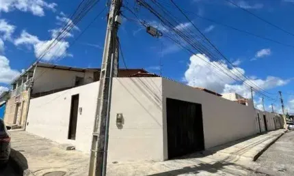 Casa com 4 dormitórios à venda, 143 m² por R$ 350.000 - Alto Maron - Vitória da Conquista/BA
