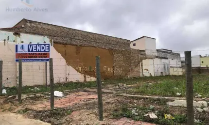 Terreno à venda, 1058 m² por R$ 1.100.000,00 - Centro - Vitória da Conquista/BA