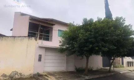 Casa com 4 dormitórios à venda, 150 m² por R$ 750.000 - Alto Maron - Vitória da Conquista/BA