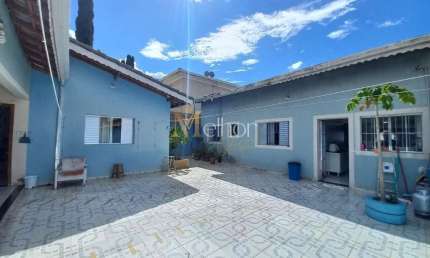 Casa Ampla e Aconchegante à Venda – Bom Jesus dos Perdões, SP 