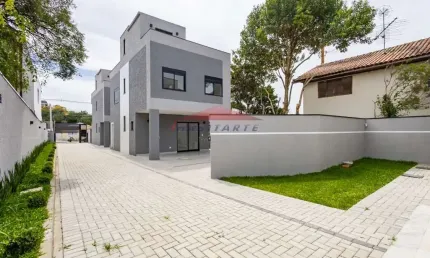 Sobrado à venda em Curitiba-PR, Jardim das Américas: 3 quartos, 1 suíte, 2 salas, 2 banheiros, 3 vagas, 118m².
