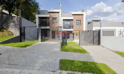 Casa com 3 quartos à venda na Rua Tommaso Campanella, 232, Barreirinha, Curitiba por R$ 649.000