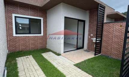 Casa em Condomínio de Luxo à Venda em Matinhos-PR, Bairro Tabuleiro: 2 quartos, 1 suíte, 1 vaga, 115m².
