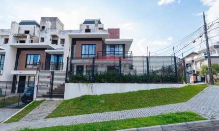 Sobrado de 5 quartos e 1 suíte à venda em  - Bairro - 117m² - Imperdível!