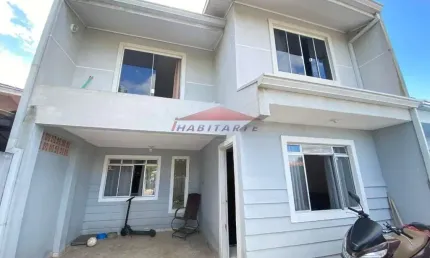 Sobrado à Venda em São José dos Pinhais-PR, Bairro Ipê: 4 Quartos, 2 Salas, 2 Banheiros, 2 Vagas, 140m²!