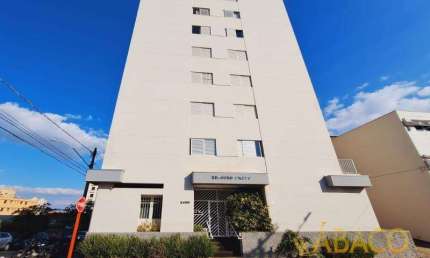 Apartamento com 2 quartos para alugar no Centro, São Carlos 