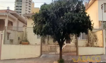Casa com 3 quartos para alugar no Centro, São Carlos 