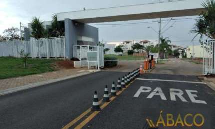 Casa com 1 quarto para alugar no Parque Sisi, São Carlos 