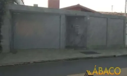 Casa com 4 quartos à venda na Vila Brasília, São Carlos 