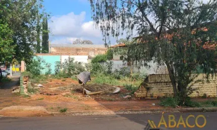 Terreno à venda no Centro, São Carlos 