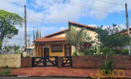 Casa com 2 quartos à venda no Centro, São Carlos 