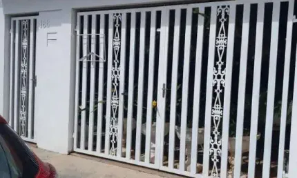 Casa com 2 quartos à venda no Jardim Hikare, São Carlos 