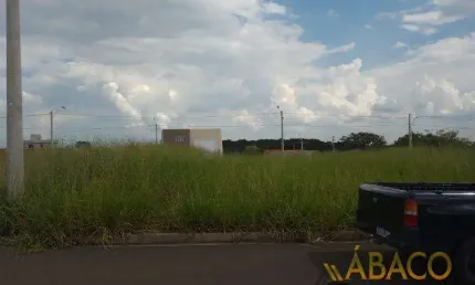 Terreno à venda no Residencial Arcoville, São Carlos 