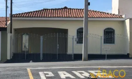 Casa com 3 quartos à venda na Vila São José, São Carlos 
