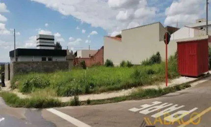 Terreno à venda no Jardim Embaré, São Carlos 