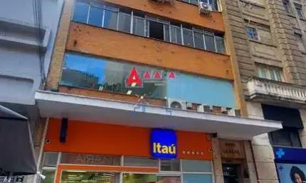 Sala comercial à venda no Centro, Porto Alegre 
