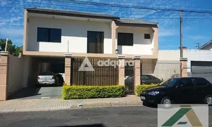 Casa à venda 5 Quartos, 3 Suites, 10 Vagas, 520M², Centro, Ponta Grossa - PR