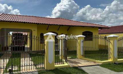Casa térrea para Venda, 3 Quartos sendo 1 suíte, 3 Vagas, 462M² de terreno, Orfãs, Ponta Grossa - P