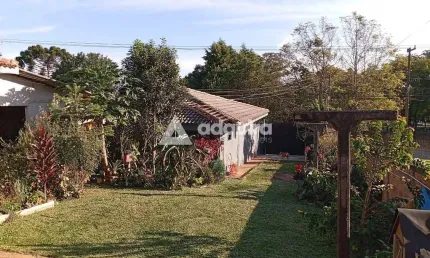 Casa com 3 quartos à venda na Avenida Euzébio de Queiroz, Uvaranas, Ponta Grossa