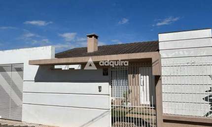 Sobrado à venda, contendo 3 quartos (sendo 1 suíte), no bairro Oficinas, Ponta Grossa, PR