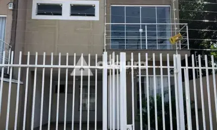 Sobrado semimobiliado para venda com 3 quartos, sendo 1 suíte, 2 vagas, 156 m², Estrela, Ponta Gros
