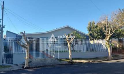 Casa à venda com edícula, Uvaranas, Ponta Grossa, PR