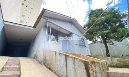 Casa para venda com 2 Quartos, 1 Vaga, Centro, Ponta Grossa - PR