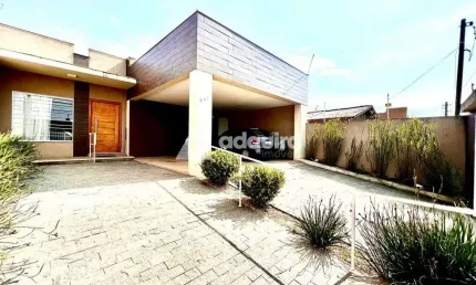 Casa com 3 quartos à venda na Rua Thomaz Gonzaga, Nova Rússia, Ponta Grossa