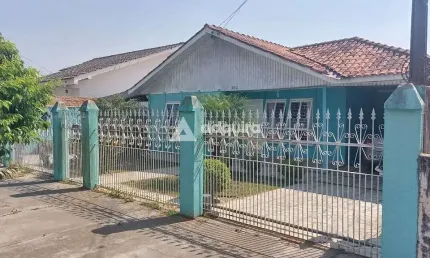 Casa com 3 quartos à venda na Rua Egídio Doná, Orfãs, Ponta Grossa