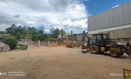 Barracão / Galpão / Depósito à venda no Belvedere, Coronel Fabriciano  por R$ 2.450.000