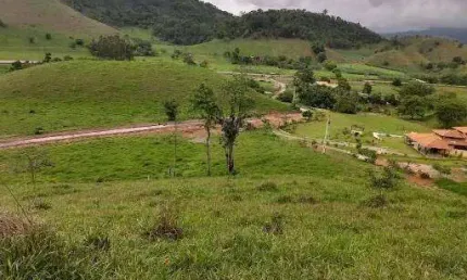 Terreno à venda na Cava Grande, Marliéria 