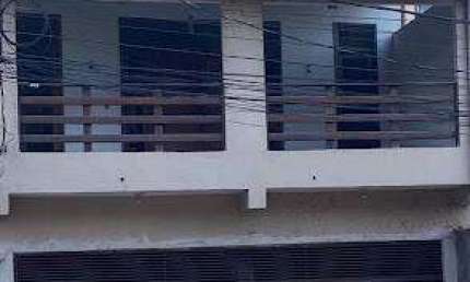 Casa com 3 quartos à venda no Industrial, Santana do Paraíso  por R$ 450.000