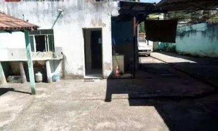 Casa com Amplo Espaço Livre no Olaria em Coronel Fabriciano