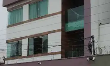 Casa com 3 quartos à venda no Centro, Timóteo 