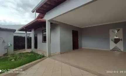 Casa térrea para  venda ou locação no bairro Giovanini