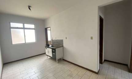 Apartamento com 1 quarto para alugar no Santa Helena, Coronel Fabriciano  por R$ 800
