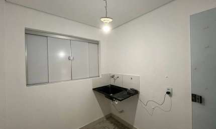 Sala comercial com 1 sala para alugar no Giovanini, Coronel Fabriciano 