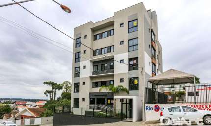 Apartamento NOVINHO - Espaçoso - Semi-mobiliado -ótima localização - Rio Negro/Pr.