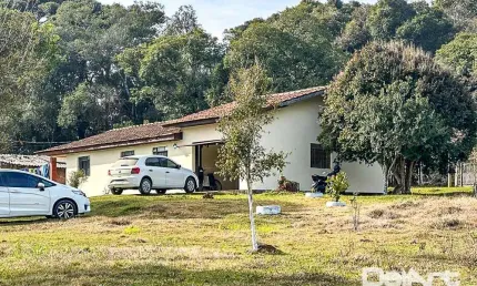 Chácara com 15.000m2 - a 2.5km da prefeitura de rio negro/seminário - casa c/ 120,00m2