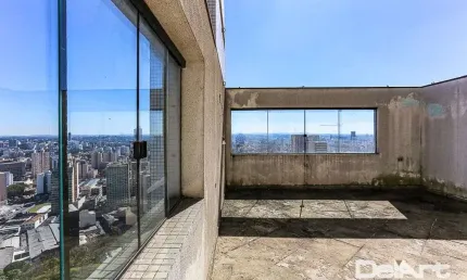 Cobertura dupléx no centro de curitiba - com vista espetacular - 130m2 privativos - r$ 990.000,00