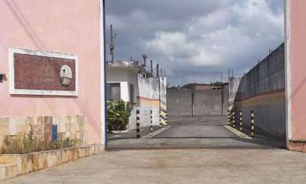 Barracão / Galpão / Depósito à venda na Avenida Vinte de Janeiro, 156, Boa Viagem, Recife