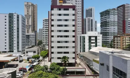 Apartamento à venda com 01 quarto, 01 vaga em Boa Viagem, Recife-PE.