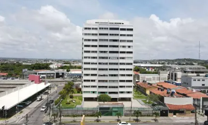 Apartamento com 4 dormitórios à venda, 236 m² por R$ 650.000,00 - Centro - Jaboatão dos Guararapes/PE